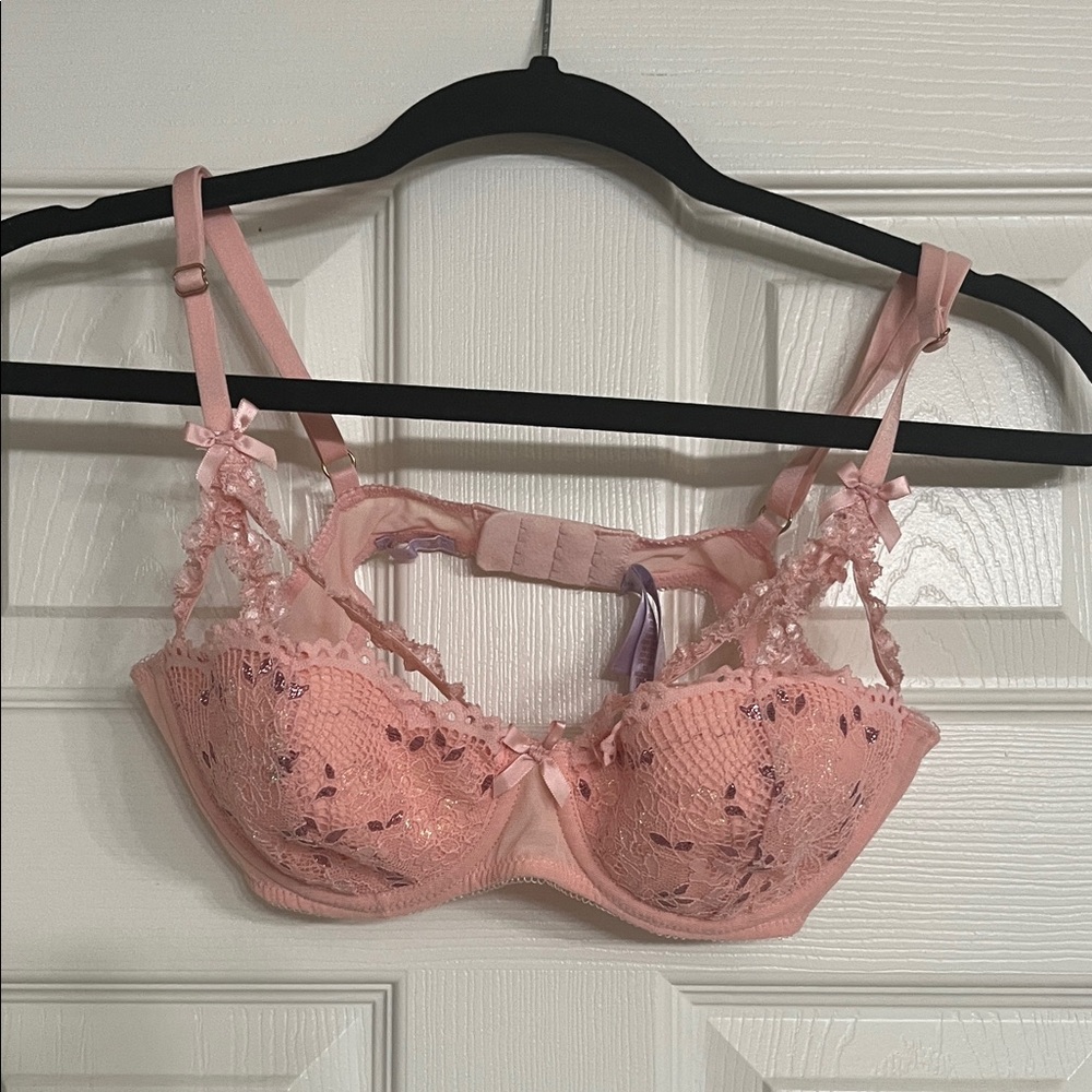 Savage X Fenty Pink Lace Bra